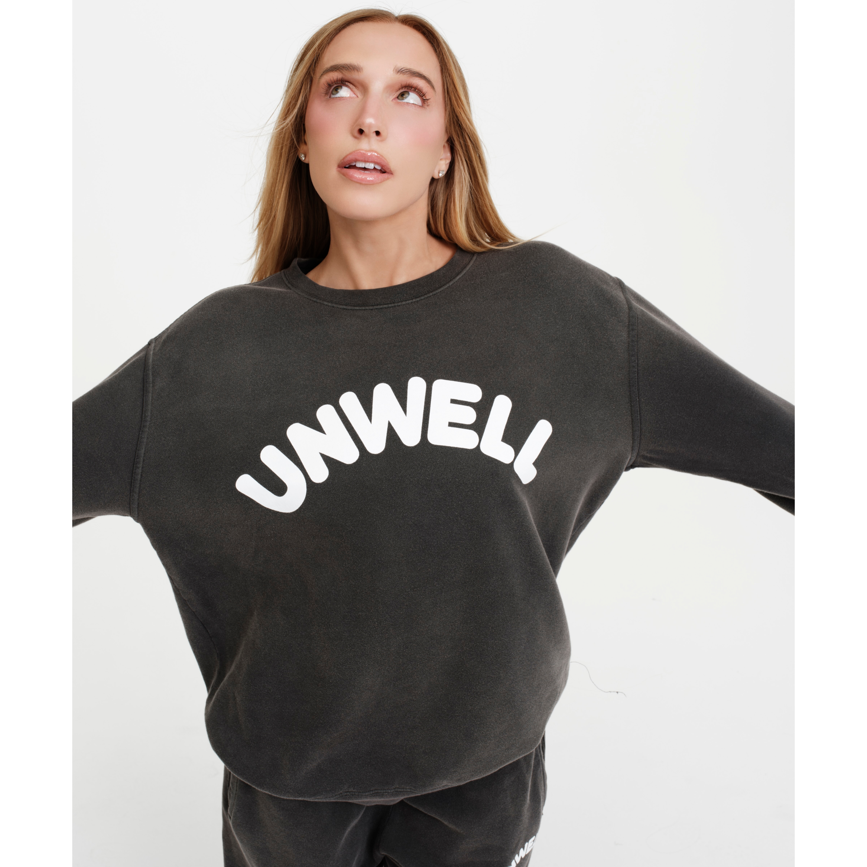 UNWELL CREWNECK (VINTAGE BLACK)