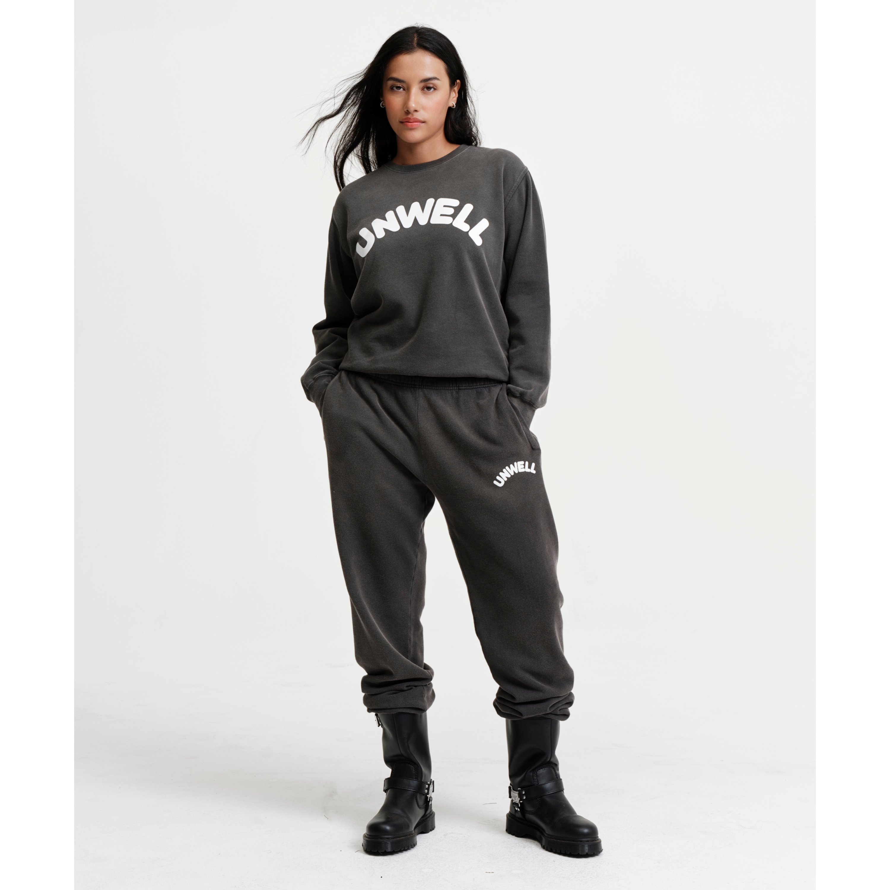 UNWELL SWEATPANTS (VINTAGE BLACK)